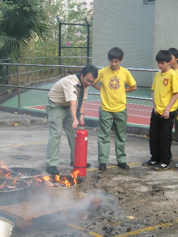Images/fireman badge 071208 114.jpg